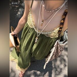 Elegant Green Lace Trim Maxi Dress
